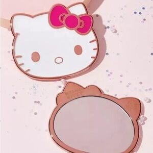 SHEIN Hello Kitty Compact Mirror